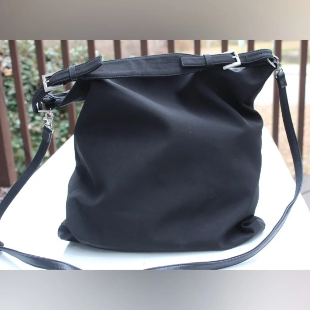 Vintage Hobo International satchel